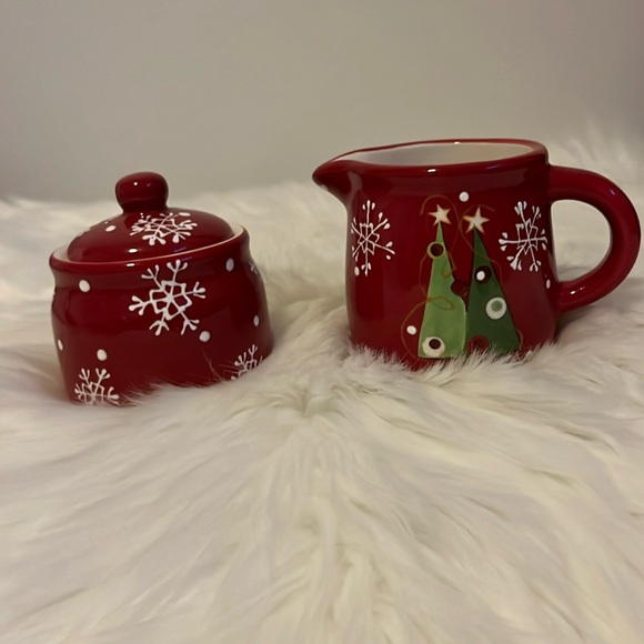 Christmas Holiday Cream & Sugar Set - Picture 1 of 4